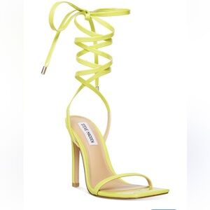 Steve Madden Uplift  Yellow Ankle-Tiè Sandals Size 7 New In Box